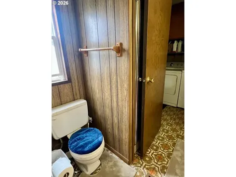 185 SE Bayview Avenue Depoe Bay OR 97341