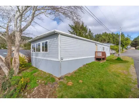185 SE Bayview Avenue Depoe Bay OR 97341
