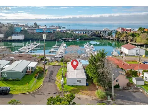 185 SE Bayview Avenue Depoe Bay OR 97341