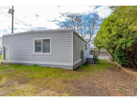 185 SE Bayview Avenue Depoe Bay OR 97341