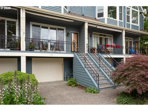 7980 SE Grand Avenue Portland OR 97202