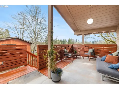 15330 NW Oakhills Drive Beaverton OR 97006
