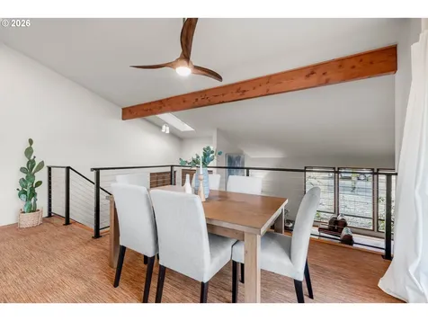 15330 NW Oakhills Drive Beaverton OR 97006