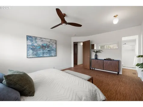 15330 NW Oakhills Drive Beaverton OR 97006