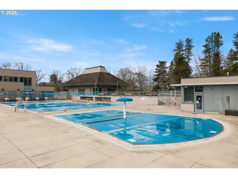 15330 NW Oakhills Drive Beaverton OR 97006