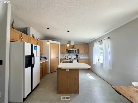 1312 Sunny Court Sutherlin OR 97479
