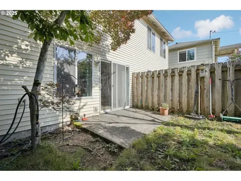 39280 Hood Street Sandy OR 97055