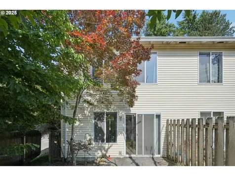 39280 Hood Street Sandy OR 97055