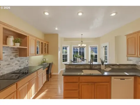2245 NW Park Terrace Albany OR 97321