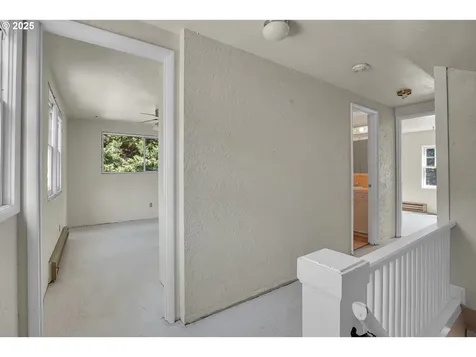 3633 SE Henderson Street Portland OR 97202