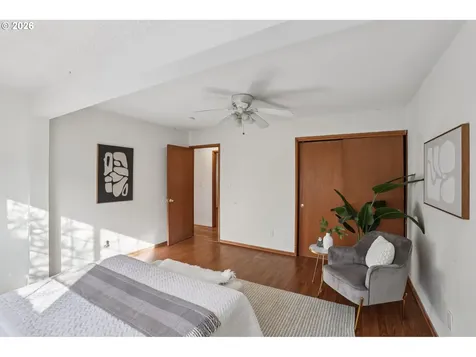 15220 NE Couch Court Portland OR 97230