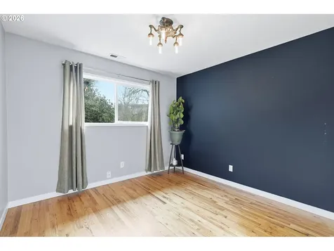 1330 SW Hume Street Portland OR 97219