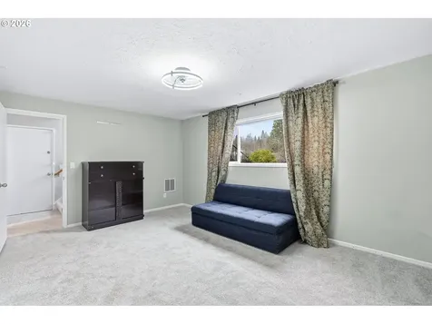 1330 SW Hume Street Portland OR 97219
