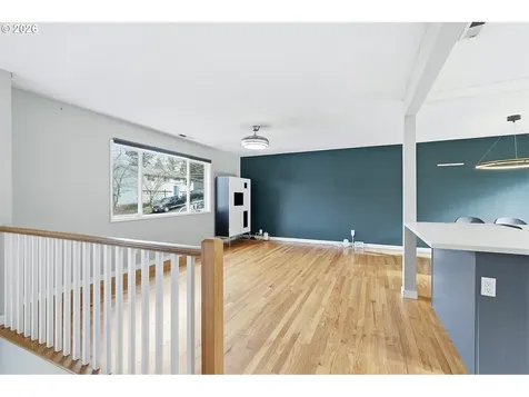 1330 SW Hume Street Portland OR 97219