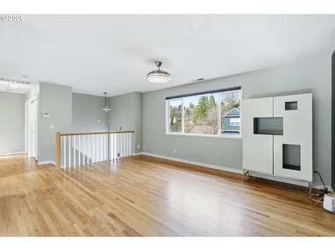 1330 SW Hume Street Portland OR 97219