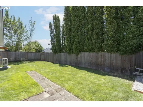718 SE 143rd Avenue Vancouver WA 98683