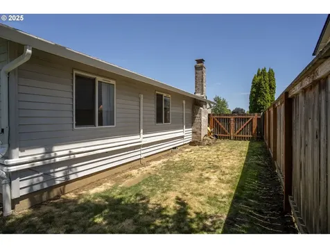718 SE 143rd Avenue Vancouver WA 98683
