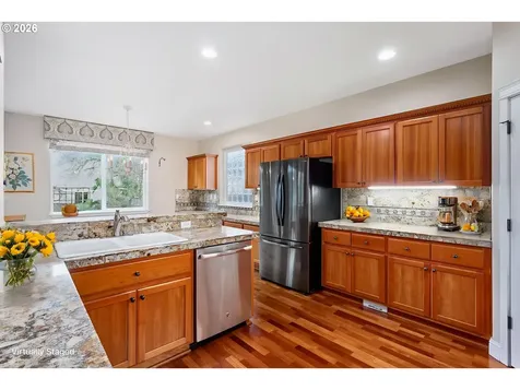 2117 SE 48th Avenue Hillsboro OR 97123