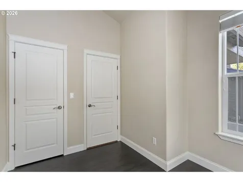 2117 SE 48th Avenue Hillsboro OR 97123