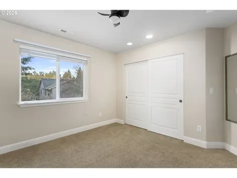 2117 SE 48th Avenue Hillsboro OR 97123