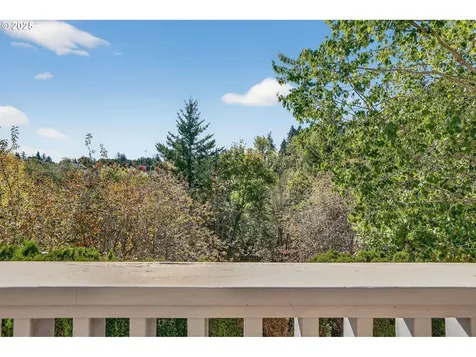 15490 NW Tee Court Portland OR 97229