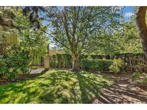 15490 NW Tee Court Portland OR 97229