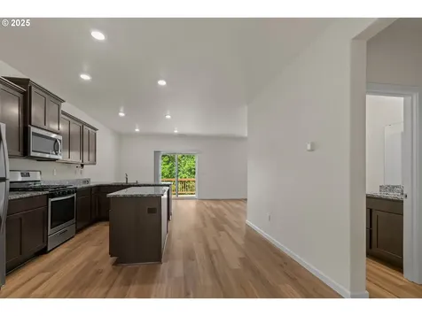 1114 W 18th Court La Center WA 98629
