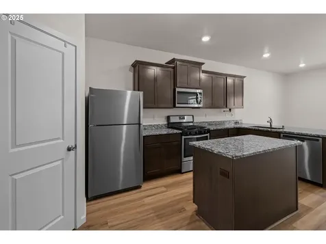 1114 W 18th Court La Center WA 98629