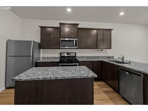 1114 W 18th Court La Center WA 98629