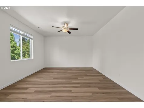 1114 W 18th Court La Center WA 98629