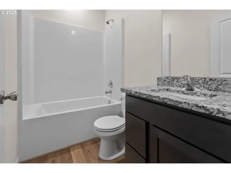 1114 W 18th Court La Center WA 98629