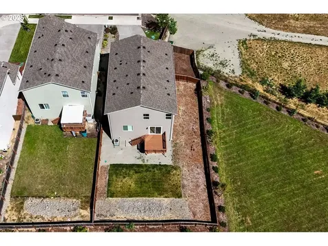 1114 W 18th Court La Center WA 98629