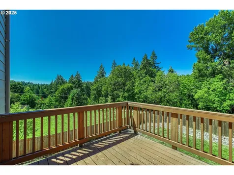 1114 W 18th Court La Center WA 98629