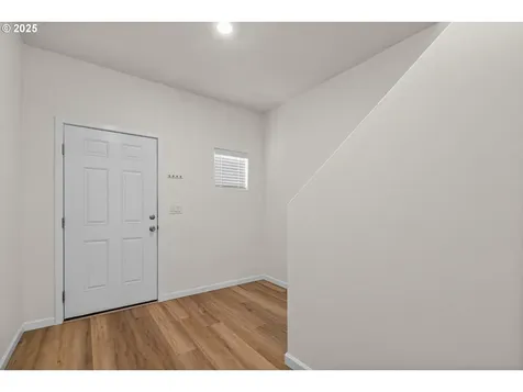 1114 W 18th Court La Center WA 98629
