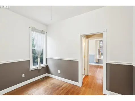 5926 S Corbett Avenue Portland OR 97239