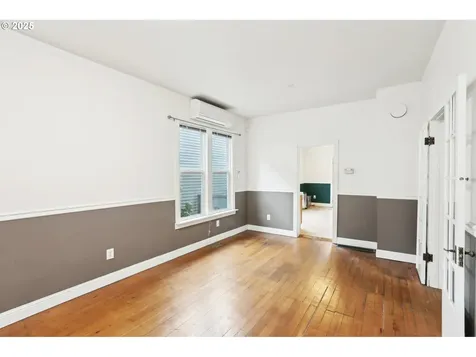 5926 S Corbett Avenue Portland OR 97239