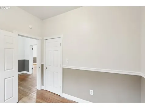 5926 S Corbett Avenue Portland OR 97239