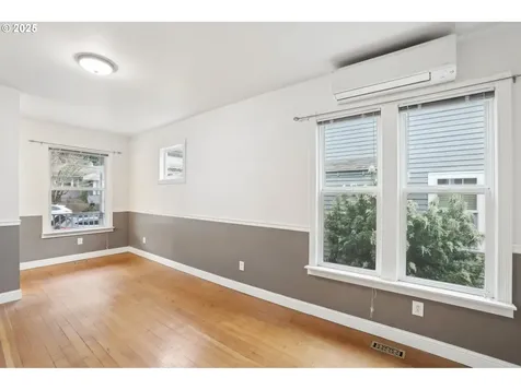 5926 S Corbett Avenue Portland OR 97239