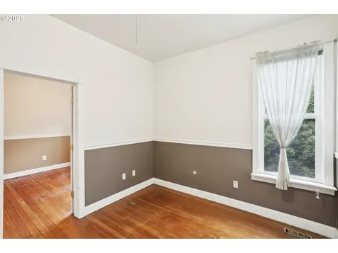 5926 S Corbett Avenue Portland OR 97239