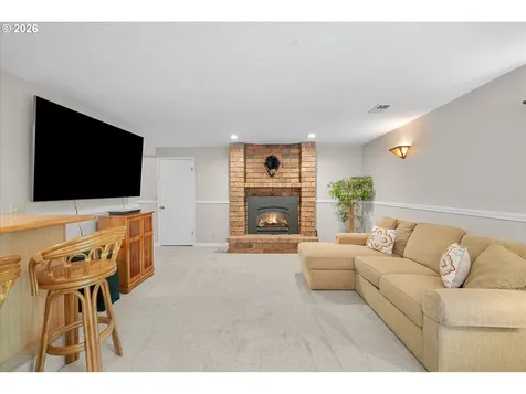 3040 Royce Way Lake Oswego OR 97034