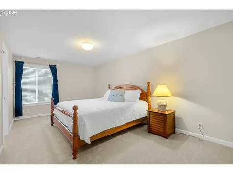 3040 Royce Way Lake Oswego OR 97034