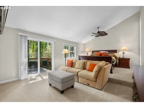3040 Royce Way Lake Oswego OR 97034