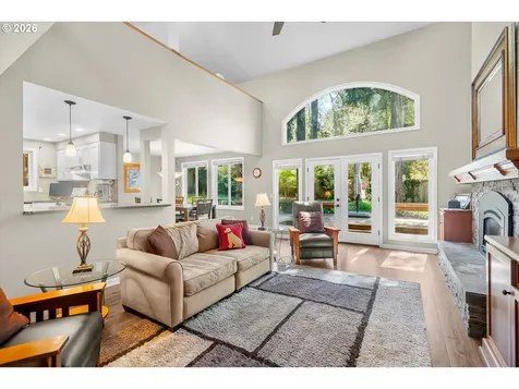3040 Royce Way Lake Oswego OR 97034