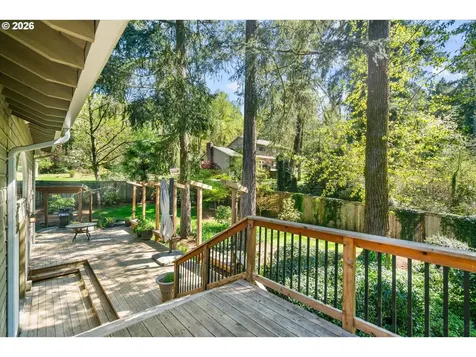 3040 Royce Way Lake Oswego OR 97034