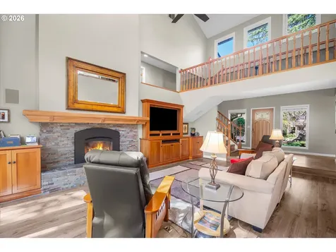 3040 Royce Way Lake Oswego OR 97034