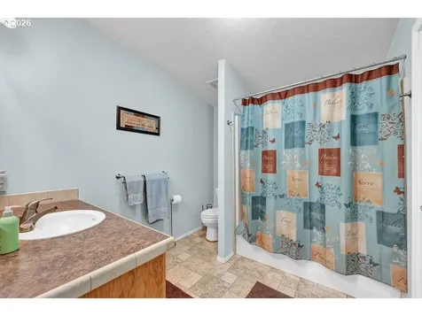 38277 Wheeler Road Dexter OR 97431