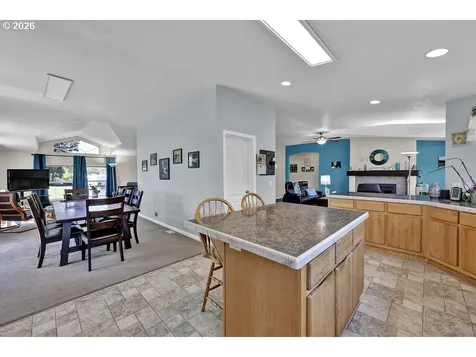 38277 Wheeler Road Dexter OR 97431