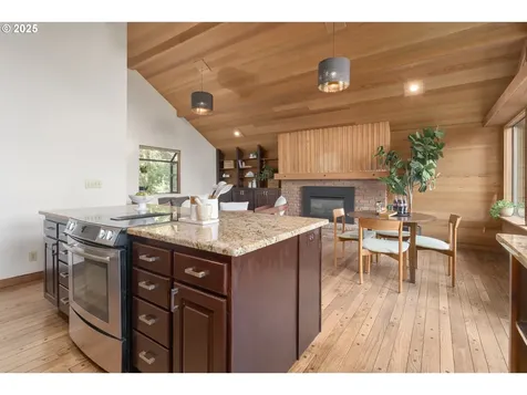 2815 City View Street Eugene OR 97405