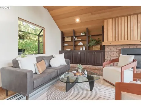 2815 City View Street Eugene OR 97405