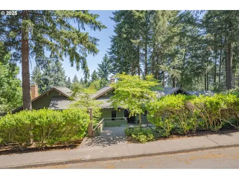 2815 City View Street Eugene OR 97405